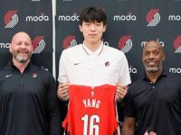 爱奇艺体育登录入口-杨翰森未出场开拓者大比分不敌太阳场均108分夏联收官的简单介绍