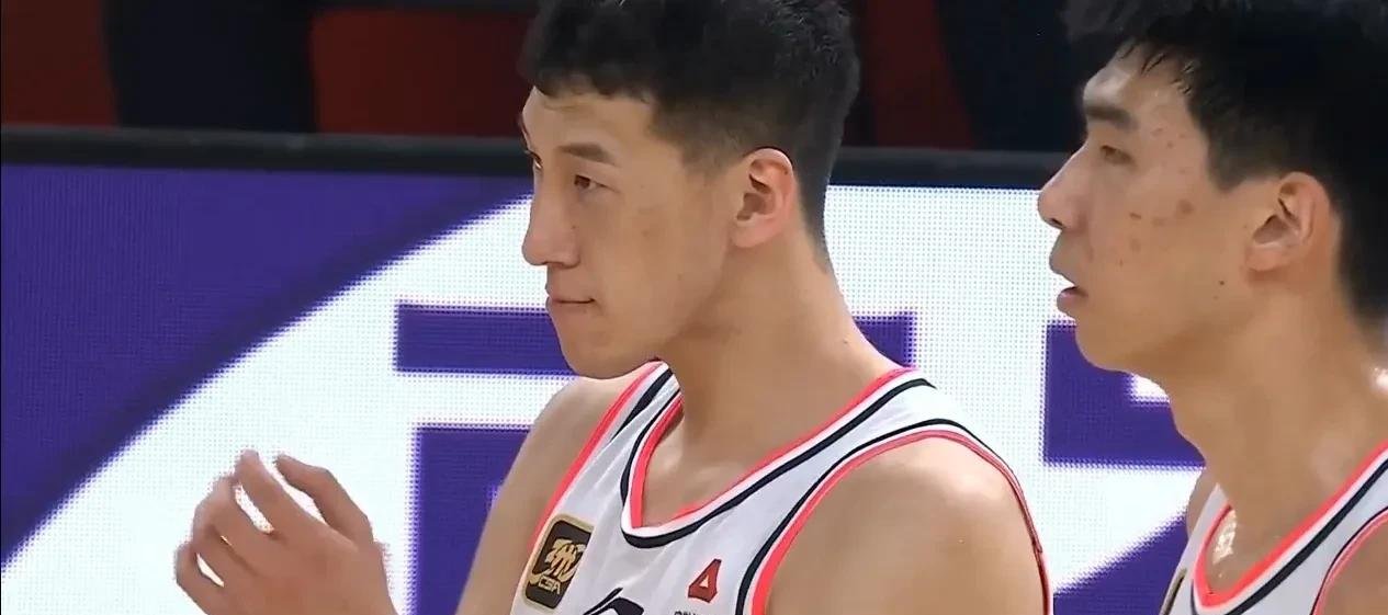 广东队双星携手拼出史诗级比赛